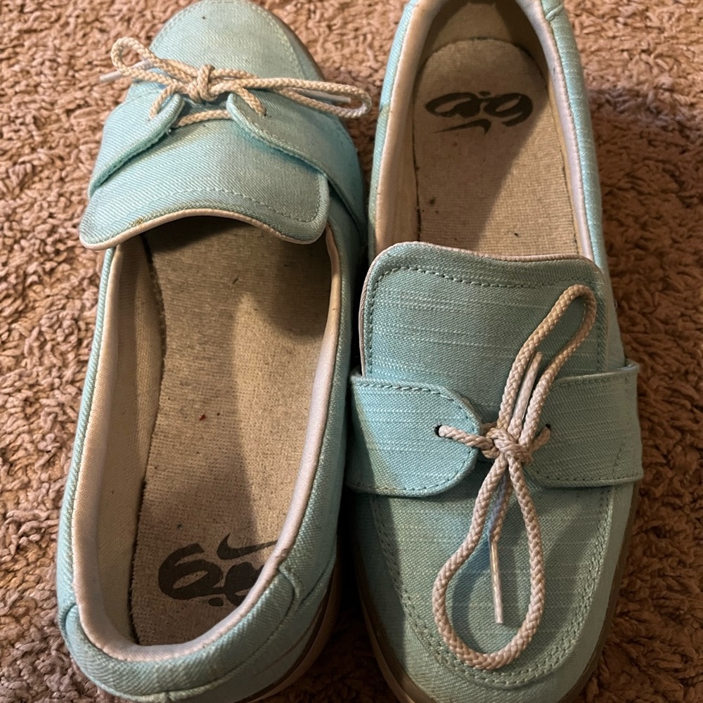 Nike 6.0 loafers